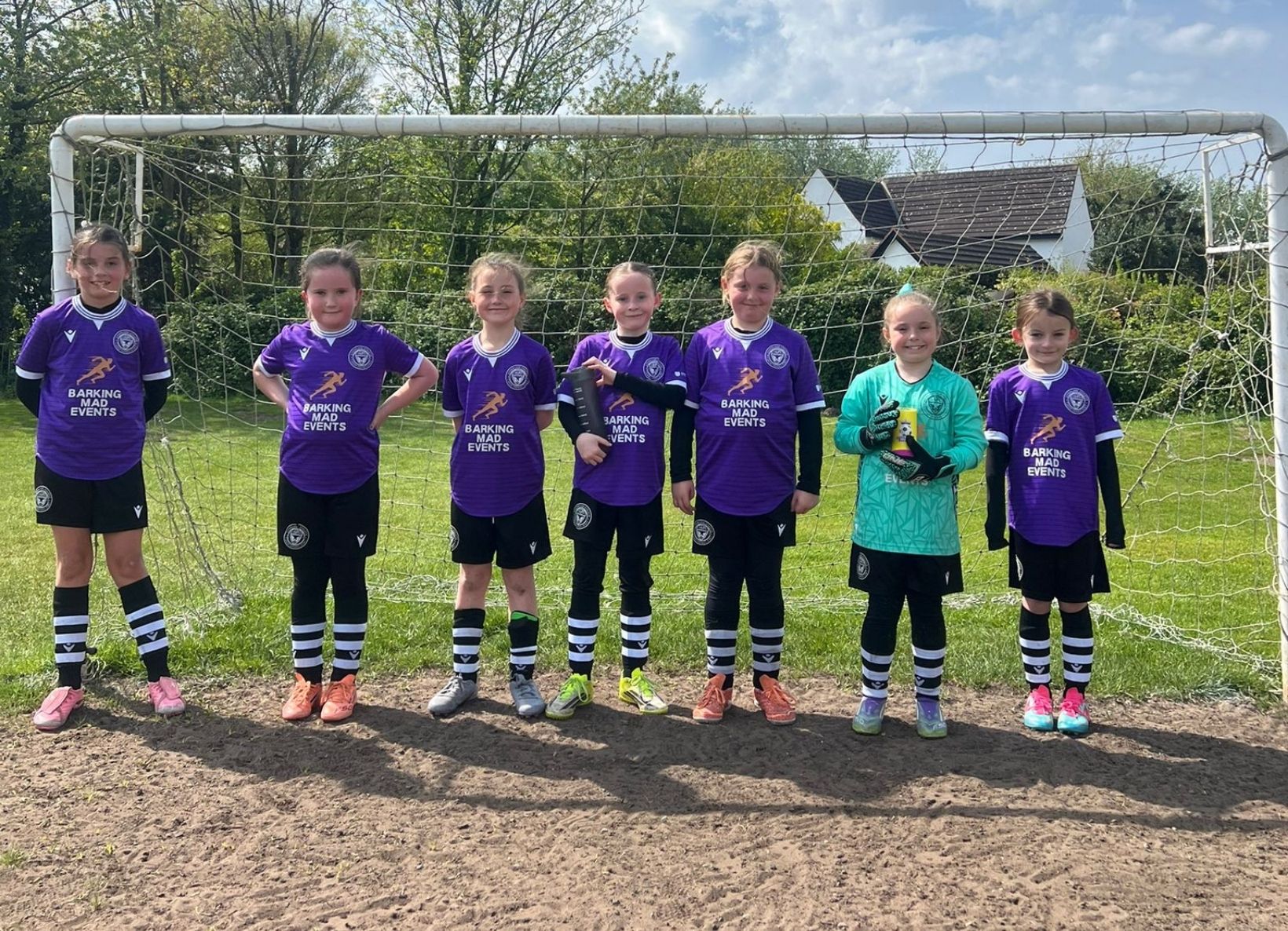LAJFC U9 Purples Girls team photo